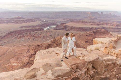 mobile - carousel-hero-element image-2