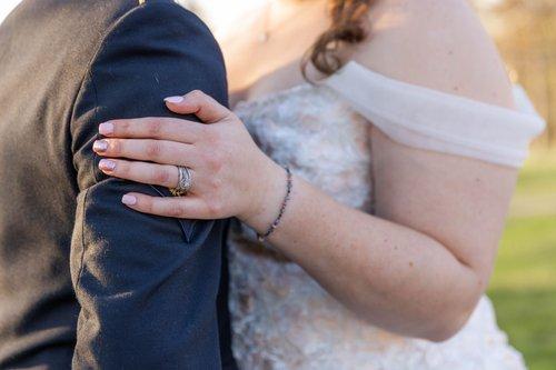 mobile - carousel-hero-element image-5