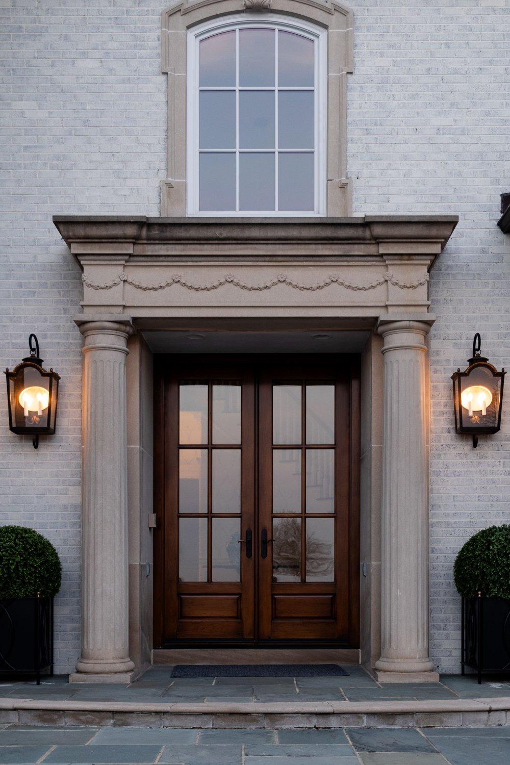 carousel-hero-element image-1