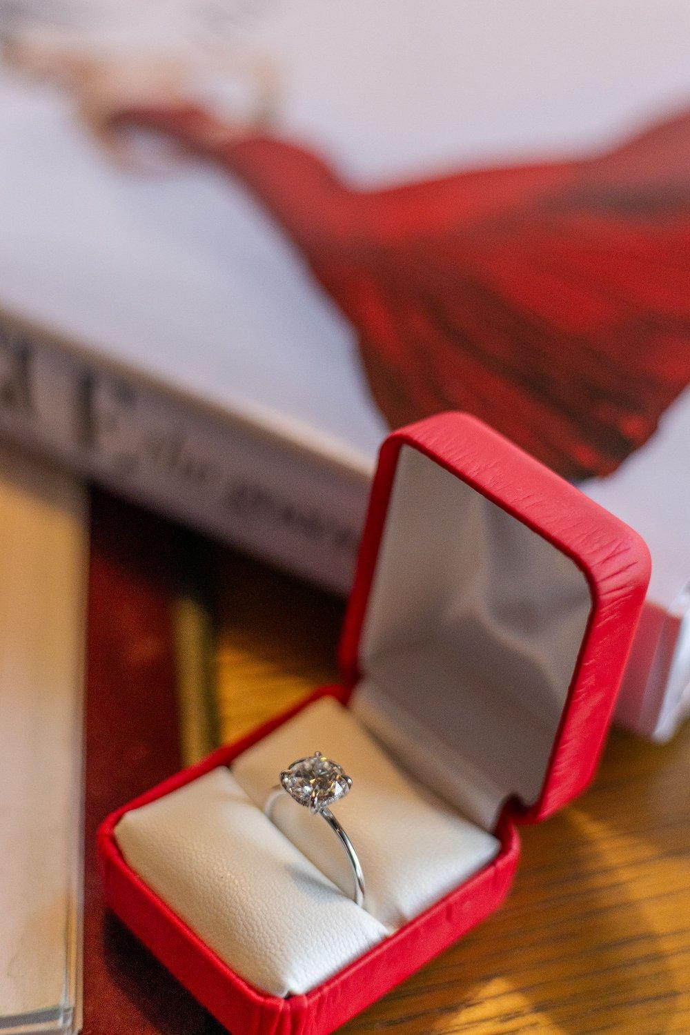 carousel-hero-element image-5