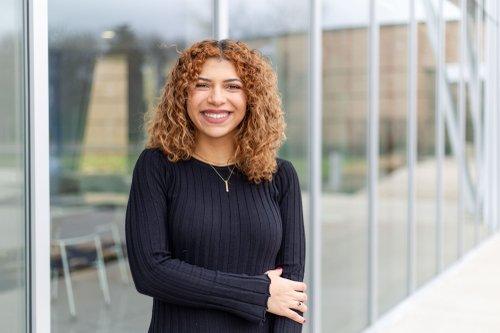 mobile - carousel-hero-element image-0