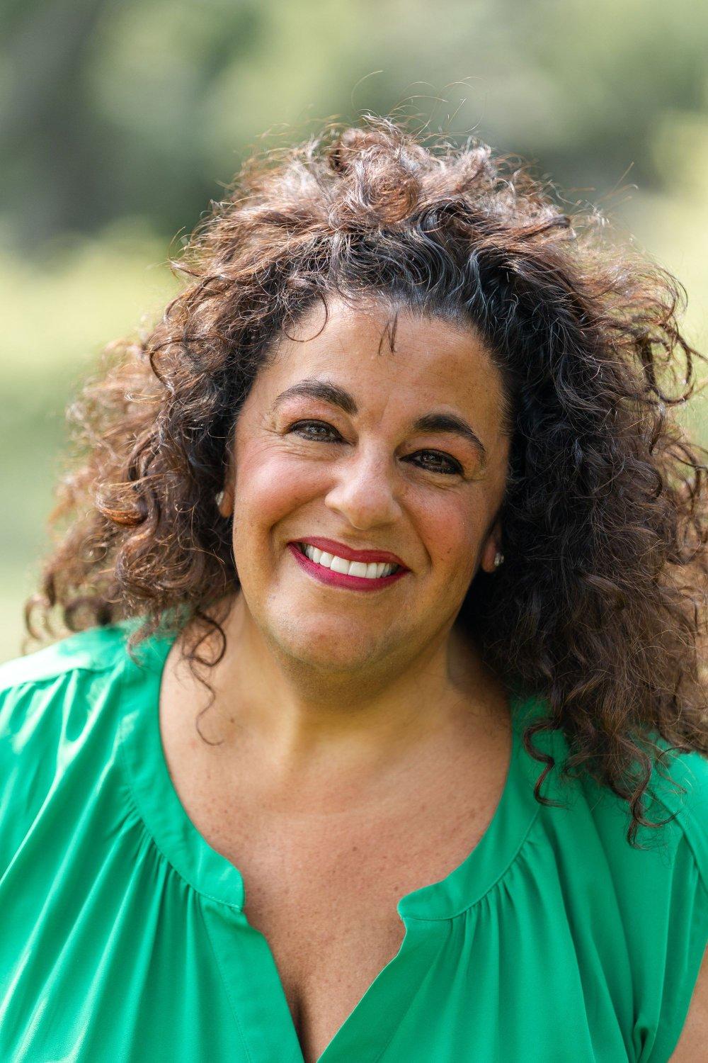 carousel-hero-element image-4