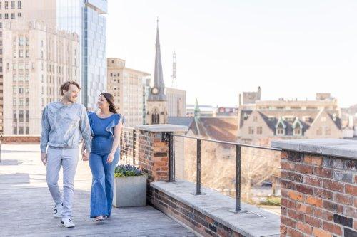 mobile - carousel-hero-element image-3