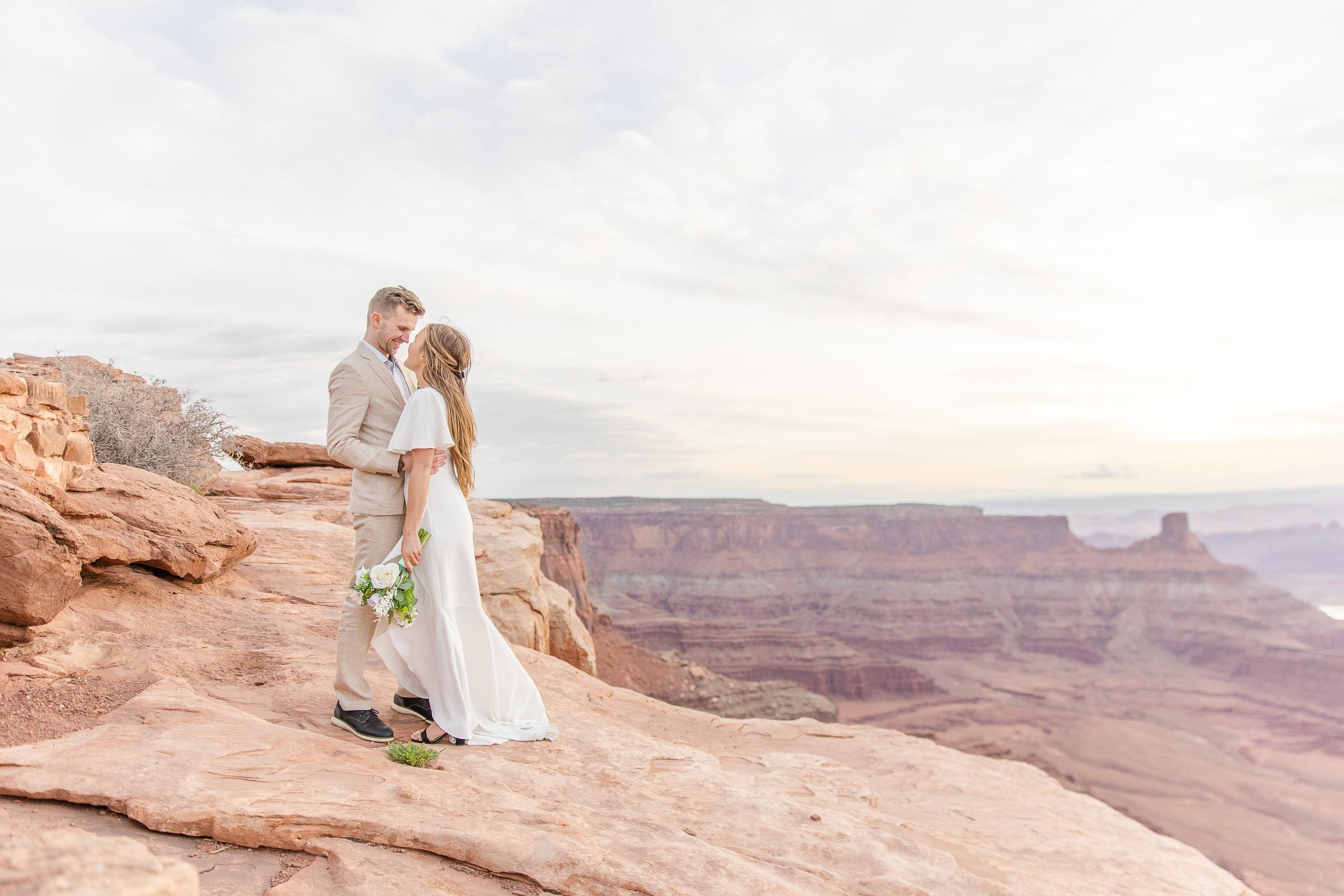 carousel-hero-element image-1